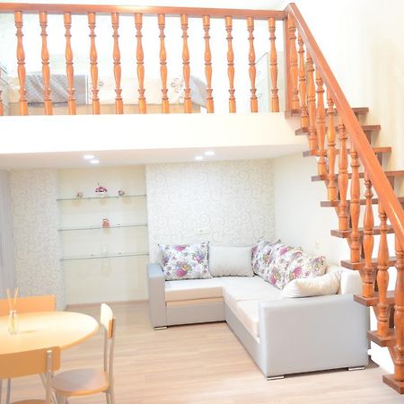 Apartament Sololaki Hill Tbilisi Zewnętrze zdjęcie