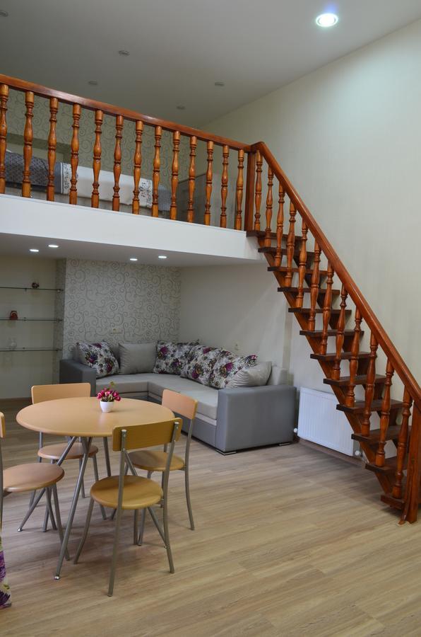 Apartament Sololaki Hill Tbilisi Zewnętrze zdjęcie